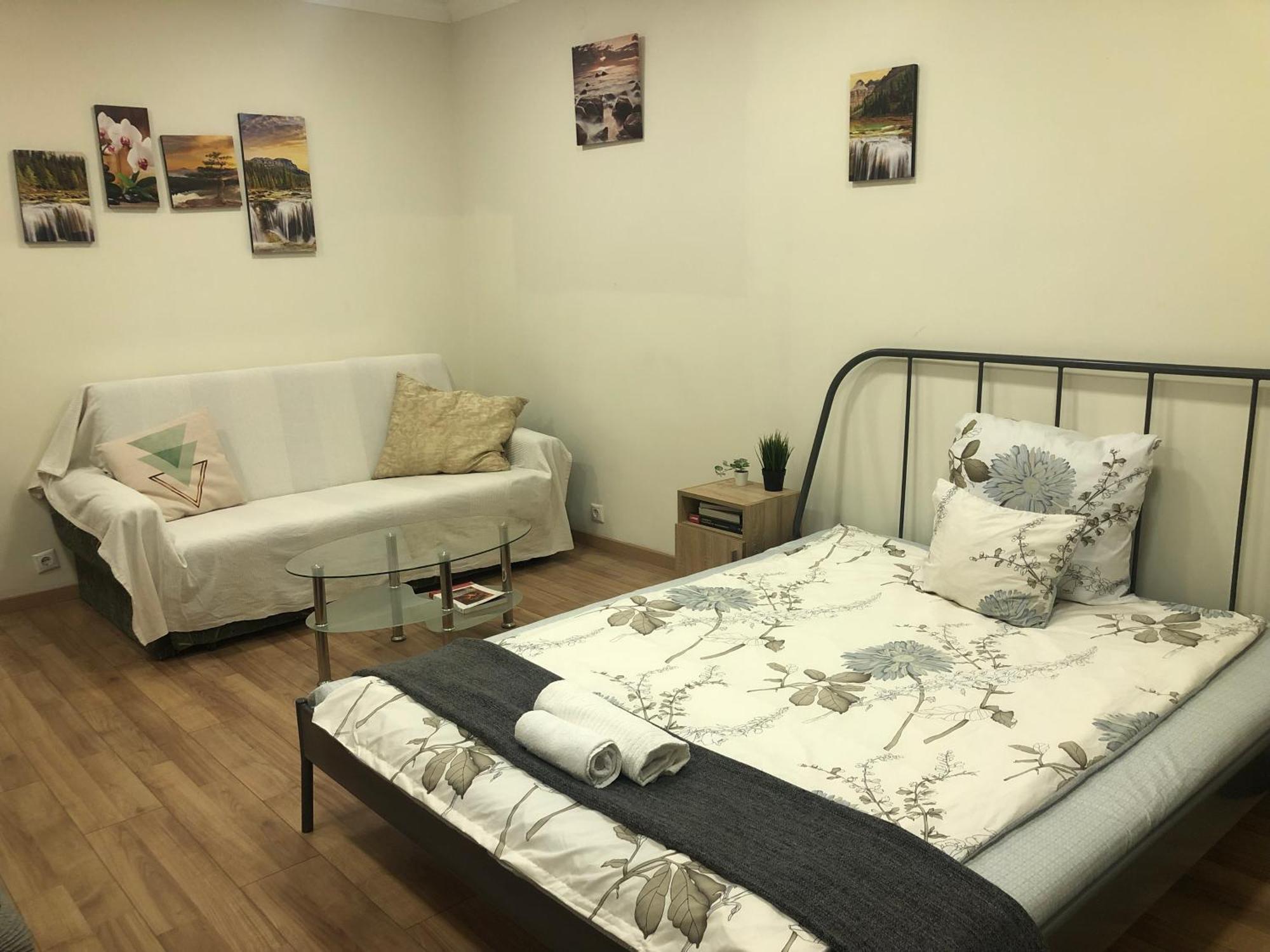 Madach Apartmán *